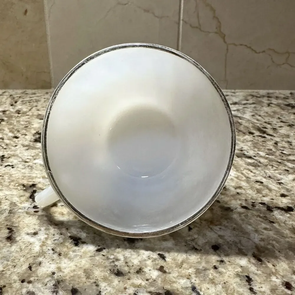 Vtg Anchor Hocking Milk Glass Swirl Tea Coffee Cup Gold Trim Cottage Shabby Chic